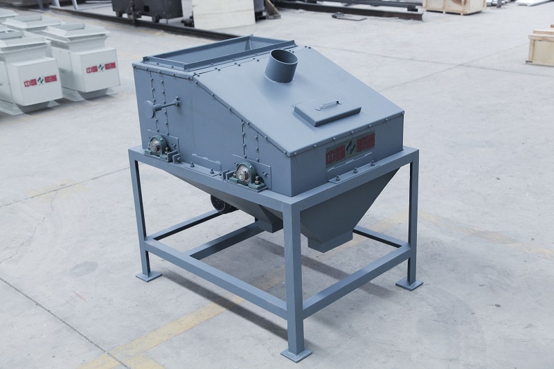 午夜免费看视频