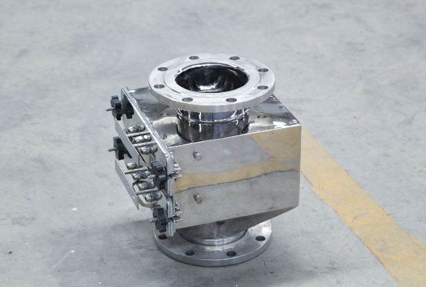 管道午夜国产福利视频