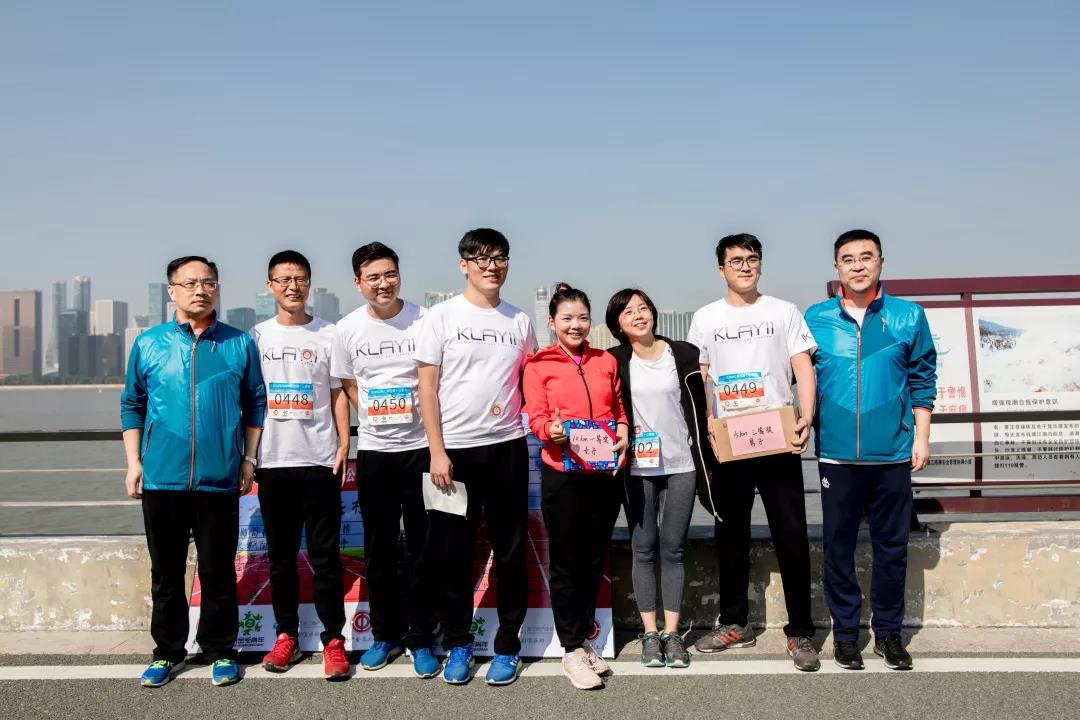 15422762598300404C96.jpg 10.jpg