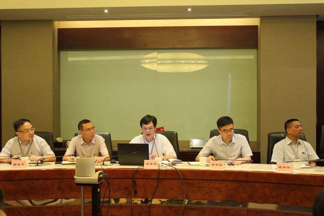 1562743747583793ED70.jpg 1562743747583793ED70.jpg