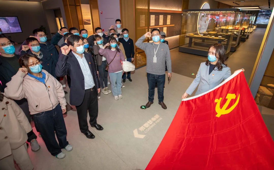 16496413785198638EBD.jpg 2.jpg